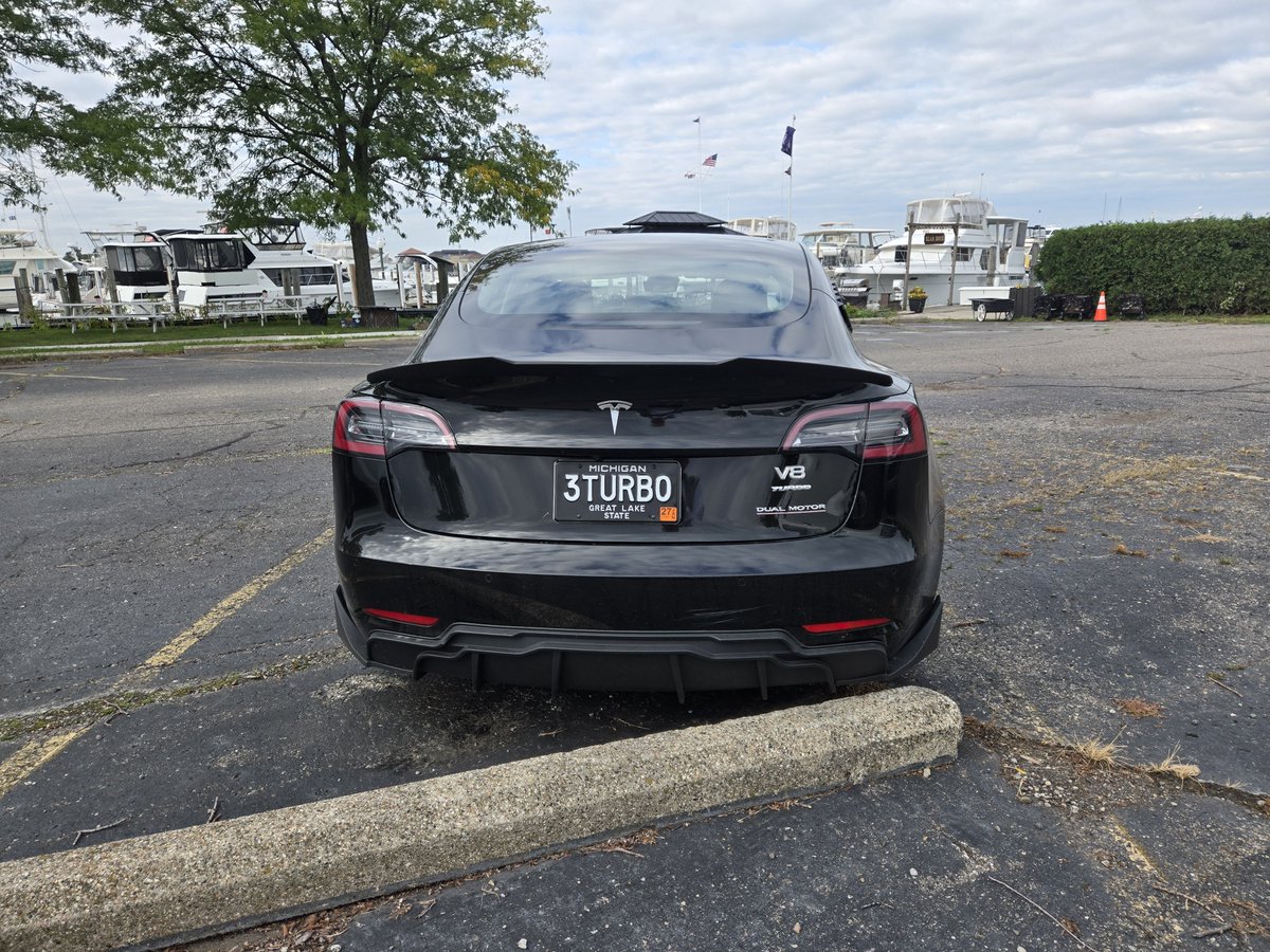 BettsBrad's tweet photo. This has been a fun addition/ after market sticker.   I get so many questions and picture requests https://t.co/XTVUnzJkun