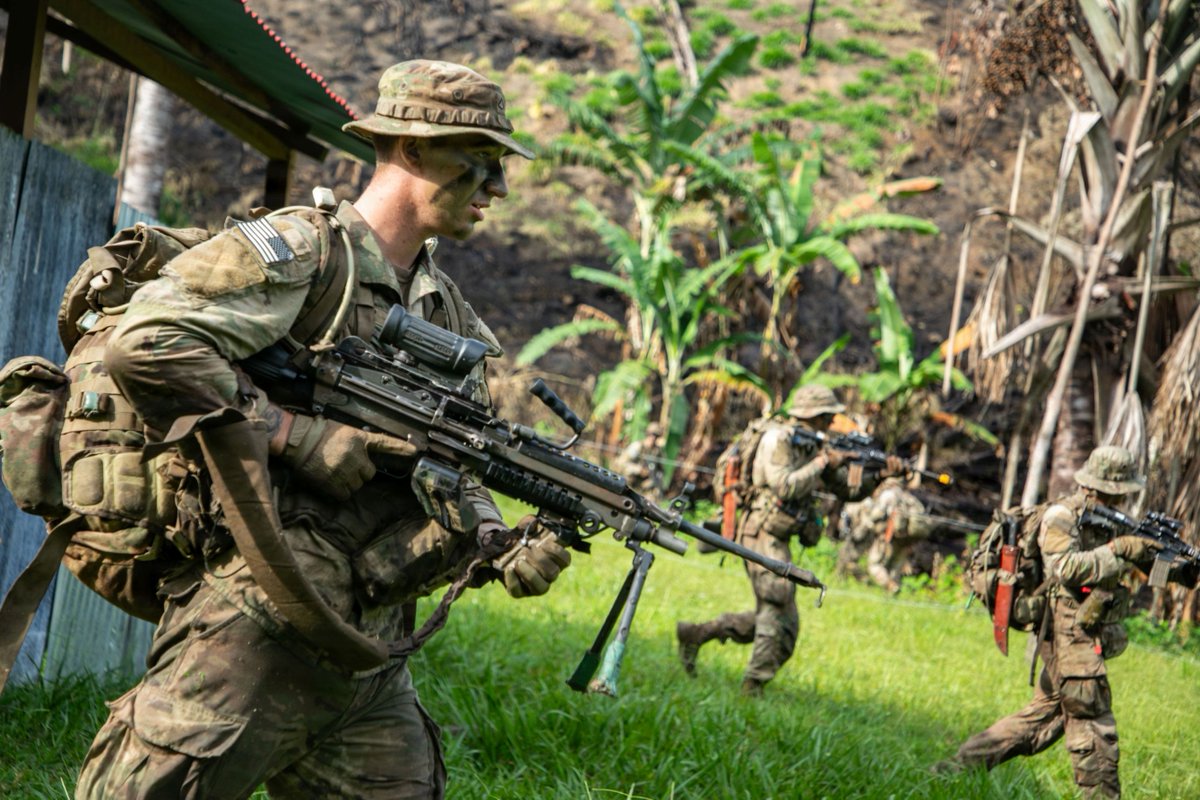 Soldiers with the 1-505th Parachute Infantry Regiment, 3rd Brigade Combat Team, 82nd Airborne Division, move during the final assault during the Southern Vanguard 26 field training exercise in Sauce, Peru.