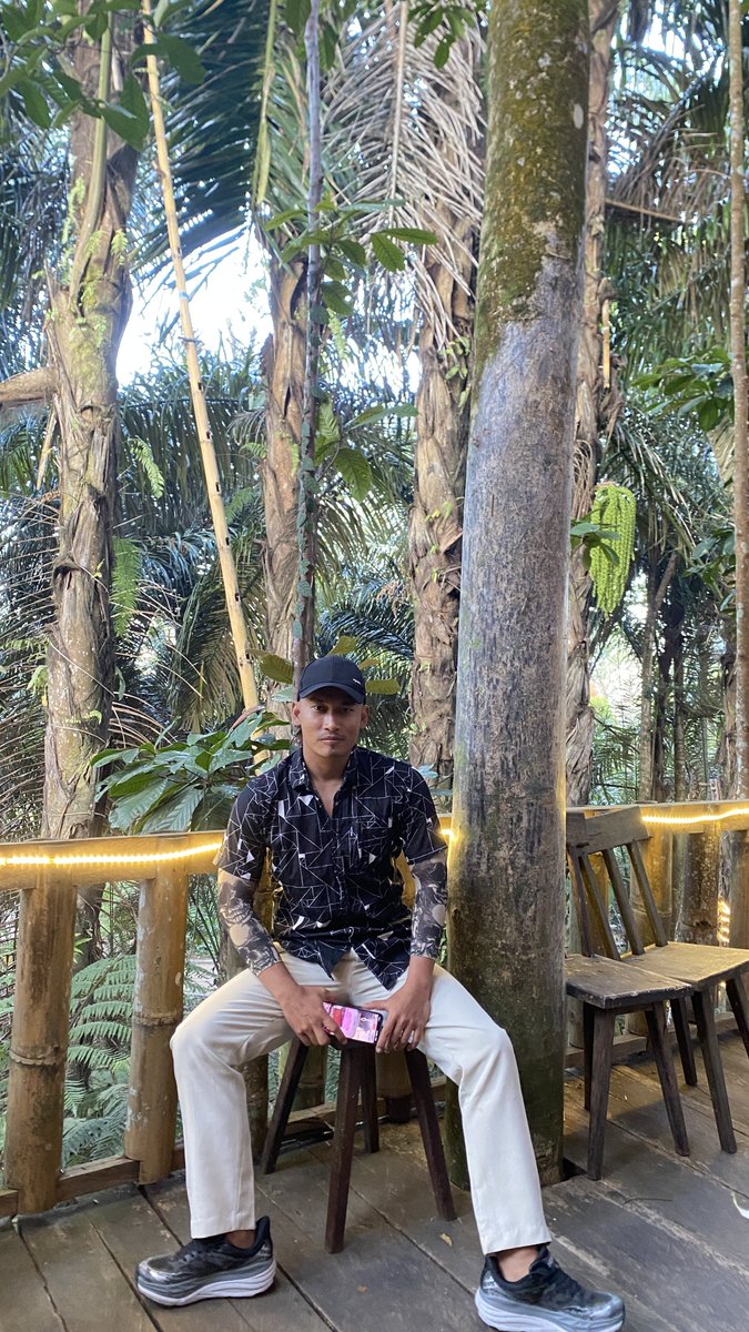 Bang__Key's tweet photo. Gini bukan sih maennya ??

Mode (sok) imut,   dan   mode Tukang pukul (lonceng) https://t.co/78x7Ta9s0e