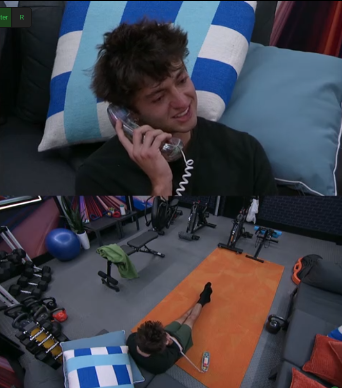 JokersBBUpdates's tweet photo. 2:25 PM Drew "talking" to Melody. He tells her he is safe. He has a decision to make. He made it to Finale. #BB28 #BBLF https://t.co/LXN4QErwPp