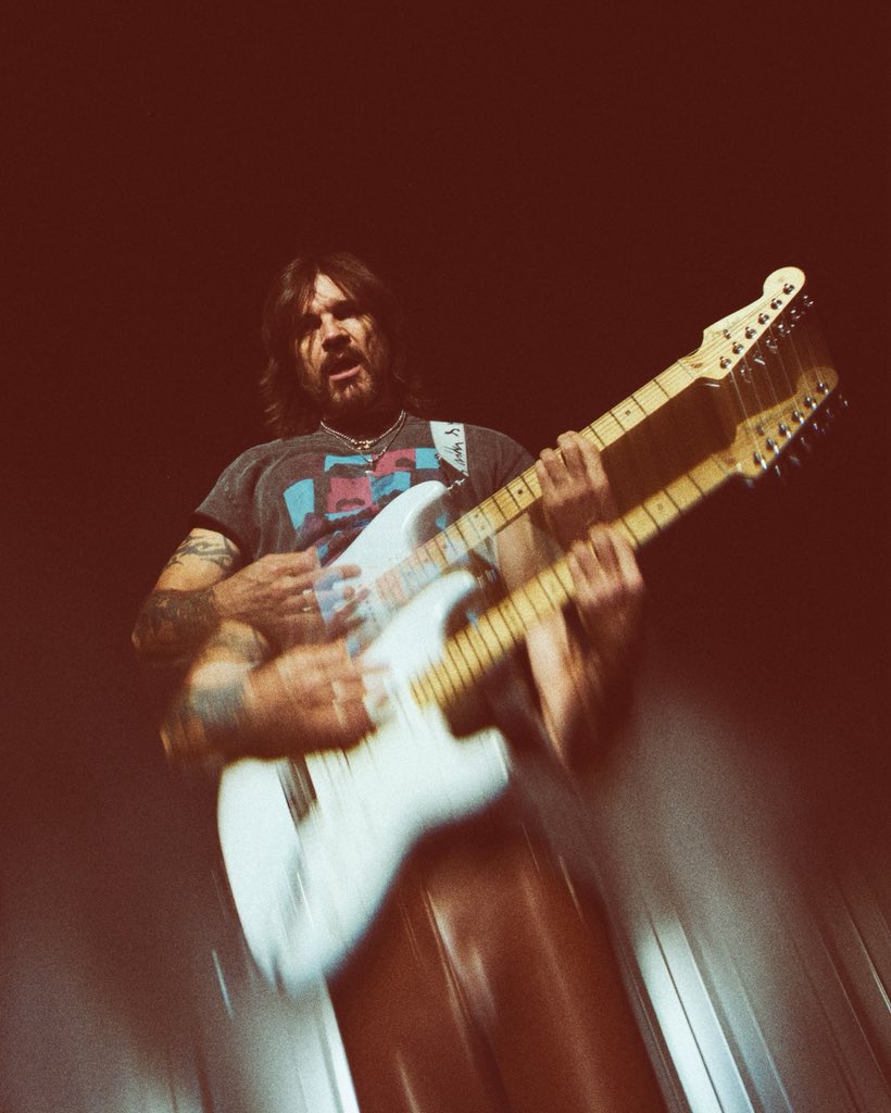JUANES's tweet photo. North America Tour♥️🇺🇸🇨🇦 https://t.co/MDVf7qKWhX