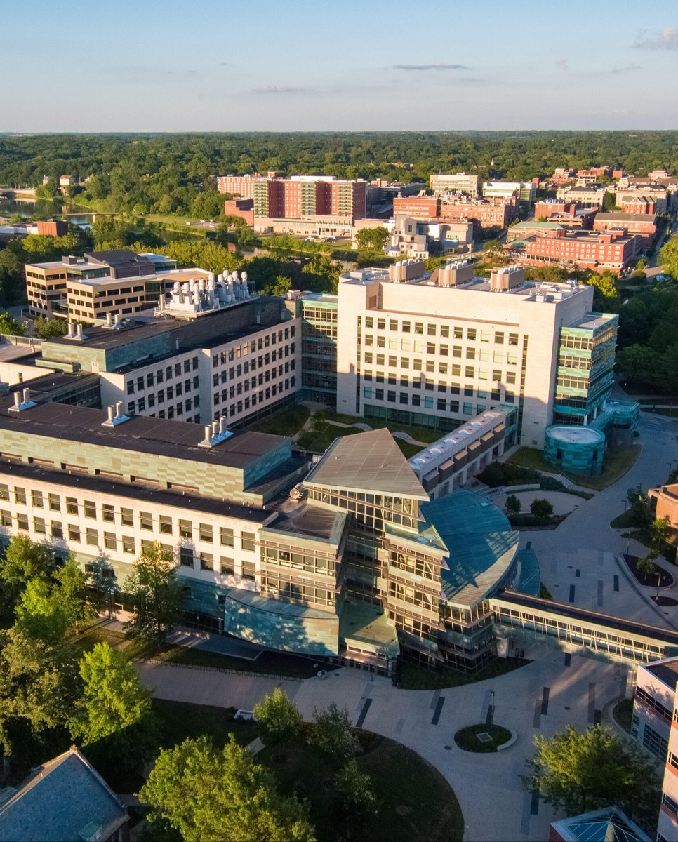 IowaMed's tweet photo. Our west side home now ➡️ then. One thing has stayed the same after all this time: Our students, faculty, and staff are changing medicine and changing lives. https://t.co/UtUm1xtah8