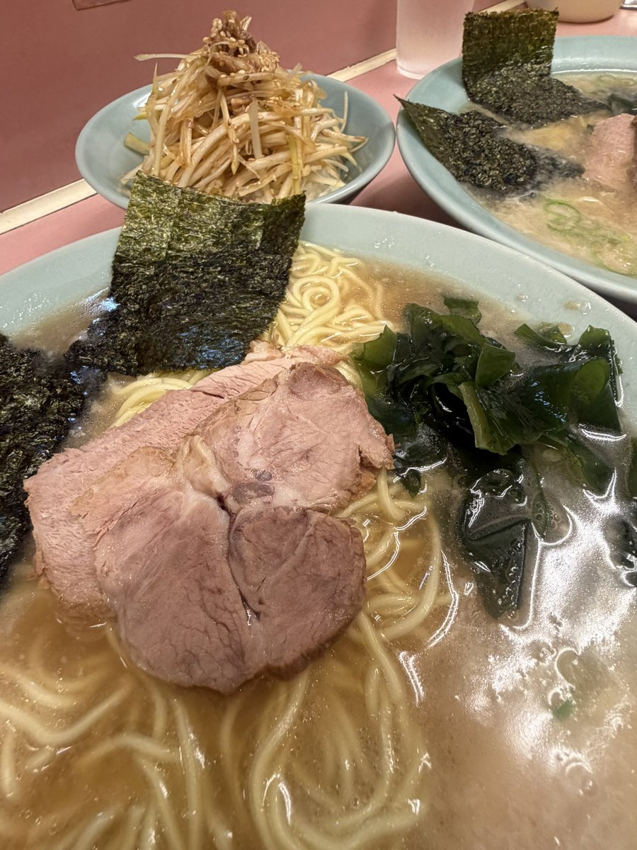 harada_tomohiro's tweet photo. 9/23 𝚆𝚎𝚍. 連休最終 早朝ﾗｰﾒﾝ
ﾗｰﾒﾝｼｮｯﾌﾟ椿 新奥多摩街道店
理恵ﾁｬﾝはやっと休日！
本日もPPで
ﾆｰｲﾁ+両方ﾅﾏﾀﾏ

#羽村 #小作台 #飯能 #ﾗｰﾒﾝｼｮｯﾌﾟ #新奥多摩街道店 #ﾗｰﾒﾝｼｮｯﾌﾟ愛好会 #ﾗｰﾒﾝｼｮｯﾌﾟ同好会 #多摩組 #ｲﾁｲﾁ #ﾗｰﾒﾝ #ﾈｷﾞﾗｲｽ https://t.co/CV50uvy6zB