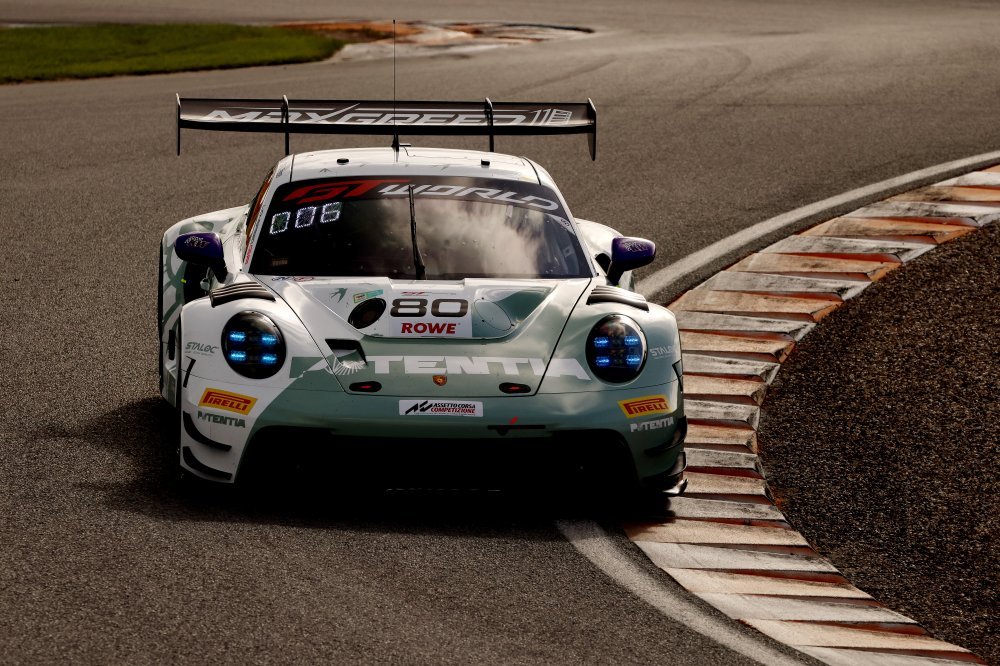 VincentJBruins's tweet photo. 📊 GT World Challenge Europe Sprint Cup drivers' championship after Zandvoort 🇳🇱

Overall:
1⃣ Buus / Feller - 59 points
2⃣ Juncadella - 53 (-6)
3⃣ Leclerc / Neubauer - 53 (-6)

📸 SRO/JEP | #GTWorldEurope https://t.co/DjvTFeDiuf