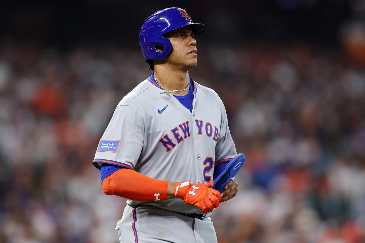EmpireSportsPod's tweet photo. $𝟯𝟬𝟬 𝗠𝗶𝗹𝗹𝗶𝗼𝗻…𝗳𝗼𝗿 𝗟𝗮𝘀𝘁 𝗣𝗹𝗮𝗰𝗲?

The Mets could make history this week for all the wrong reasons: becoming the first pro sports franchise to spend $300+ million and finish last.

The lesson in Queens is becoming pretty clear: Money buys players. It doesn't buy a team.

Read more ➡️ https://t.co/vBGujgM3ns

#NewYorkMets #MLB #SteveCohen #EmpireSportsTalk