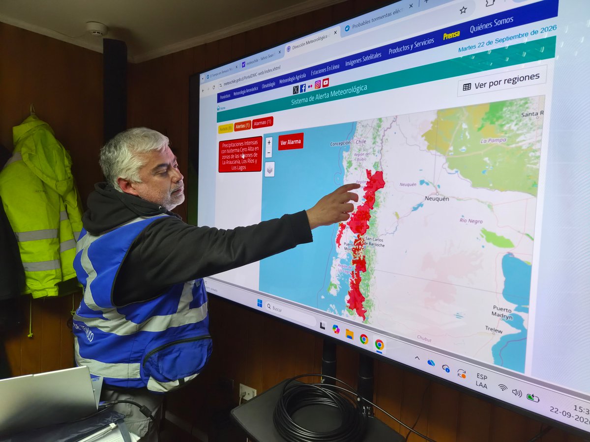 Temucodiario's tweet photo. #Temuco | Municipalidad de Temuco activa Comité de Operaciones de Emergencia ante sistema frontal con fuertes lluvias https://t.co/v6qyRDpGLw https://t.co/B58qNBTe3G
