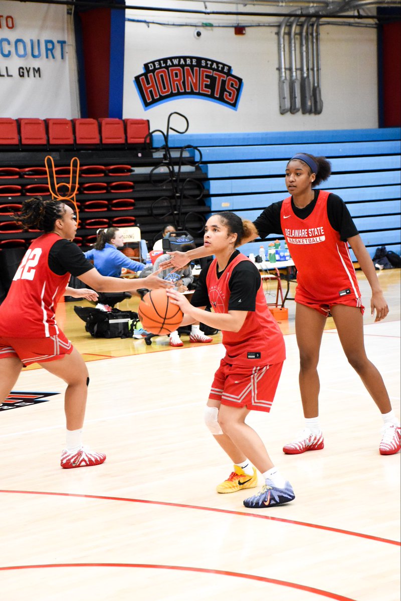 DelStateWBB's tweet photo. First day of official practice flicks ‼️⚔️

#DareToBe | #Unleashed https://t.co/AX9kPiL77G