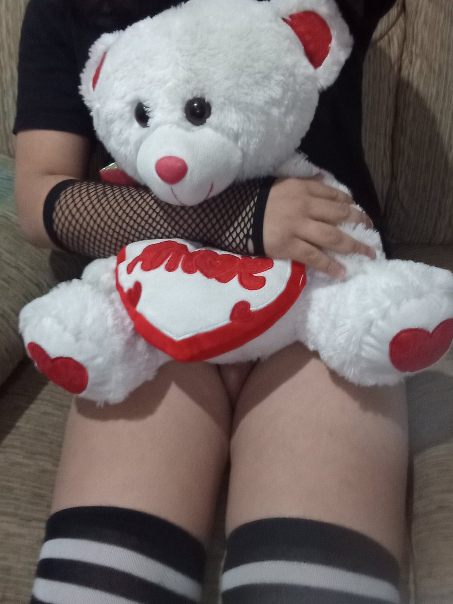 lsfemboy's tweet photo. Cuál les gusta más 😉😉😉 #femboy https://t.co/UFVxws8p5Z