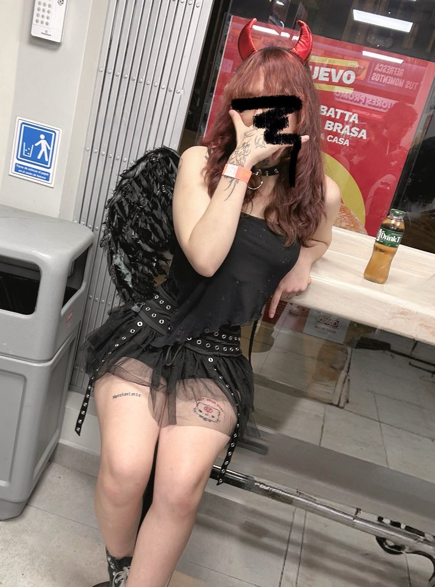 heyroja_'s tweet photo. Alguien quiere una chica trans de diosa? Only paypal
#chicatrans #transgirl #sumisofinanciero #fetiches #pig #bdsm #money #sexy #fetish https://t.co/BKRvXSI7dv
