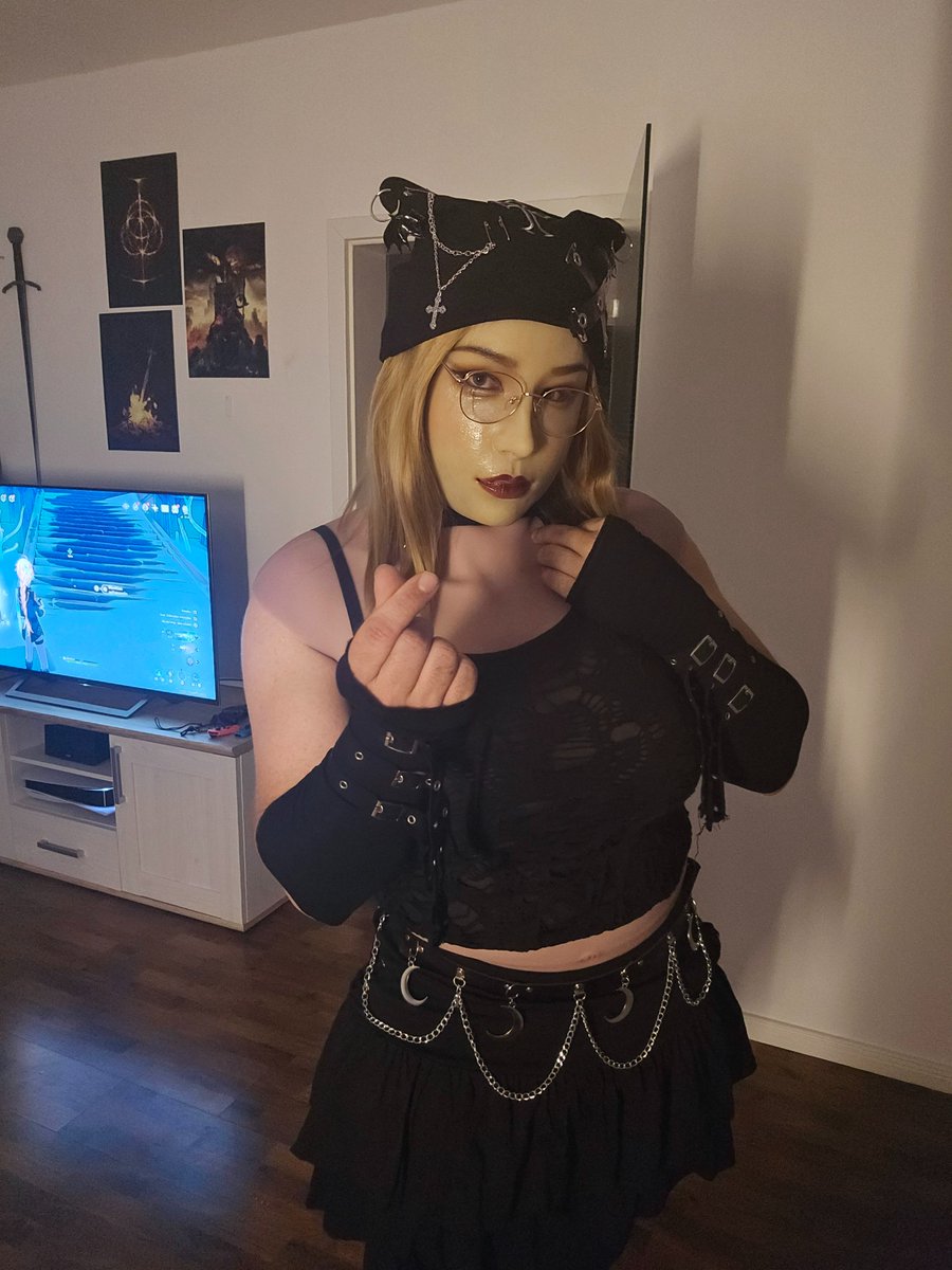 SimpleYoimiya's tweet photo. Hey there, how was your day? Love you all🫶

Mask: Hebe (@DreammaskStudio)

#femalemask #dreammaskstudio #hebe #dms #mtf #crossdress #masking https://t.co/UhPLflvvET
