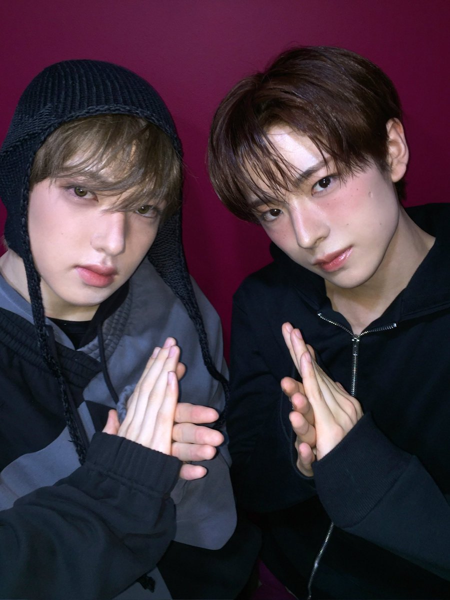 kirakirakunS2's tweet photo. 치즈볼즈 티저 이런 느낌이려나…? (개씹조음) https://t.co/SYPq4s7fuN
