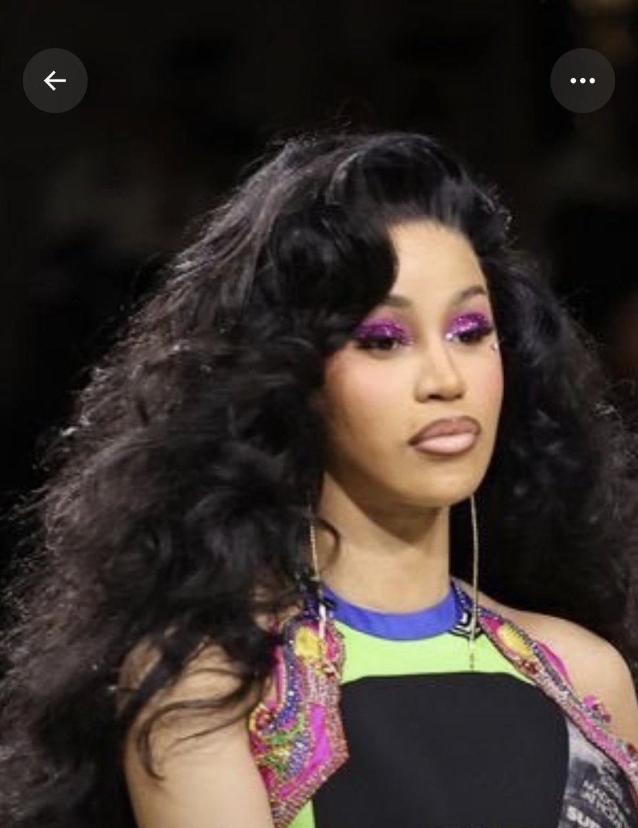 MaterialBarbz's tweet photo. @med97ag https://t.co/LKBcnWmR52