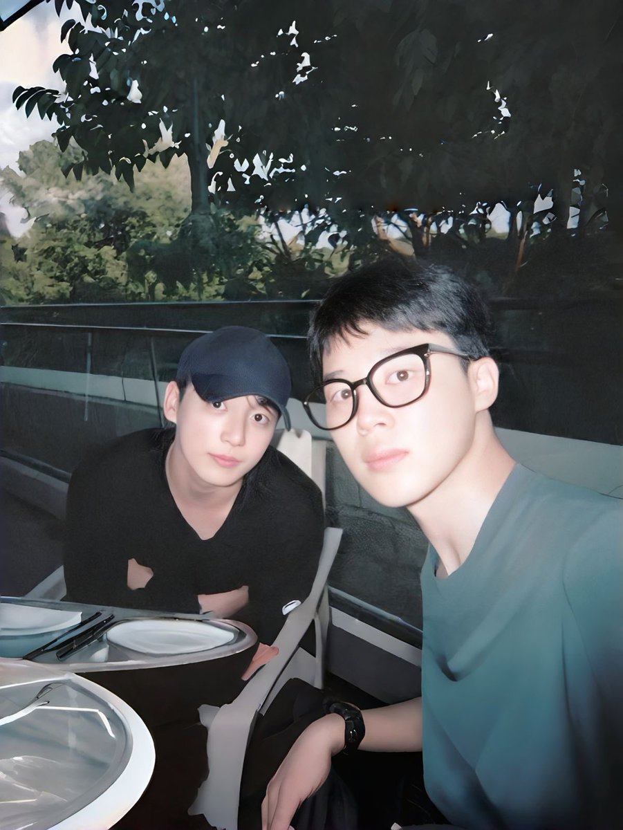 kookminette's tweet photo. <3 https://t.co/rxL9a2MkQM