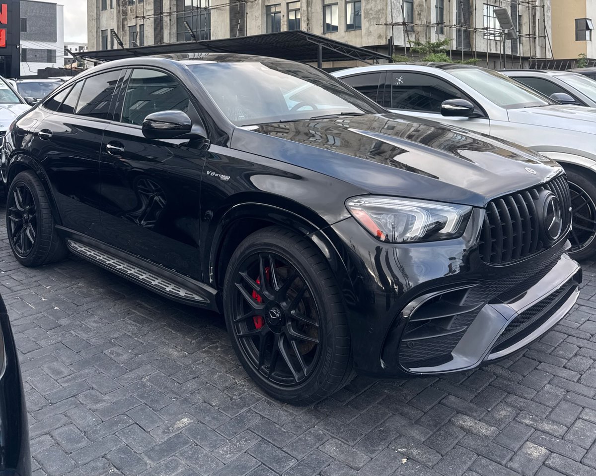 dandgautosabj's tweet photo. Foreign used 2021 GLE 63s ///AMG coupe V8 bi-turbo fully loaded black on black Interior
Brand:Mercedes Benz
Price:#128M💰
Custom Duty:✅
Nationwide Delivery:✔
Whatsapp/call:08075158161
#abuja #viral #trending #exploremore #lagos #naijacommunity #abujatwittercommunity #foryou https://t.co/yprTvbk8Jv