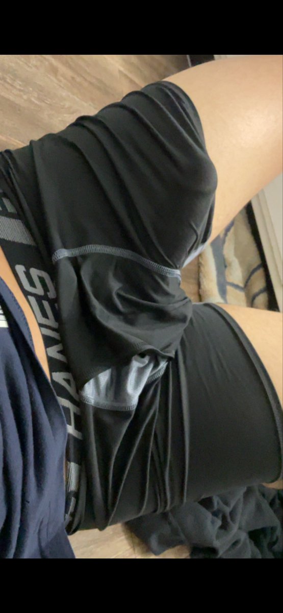 9inchbeaner's tweet photo. who tryna buy some of this sexy ass dickkk https://t.co/SpjFEjWFKA