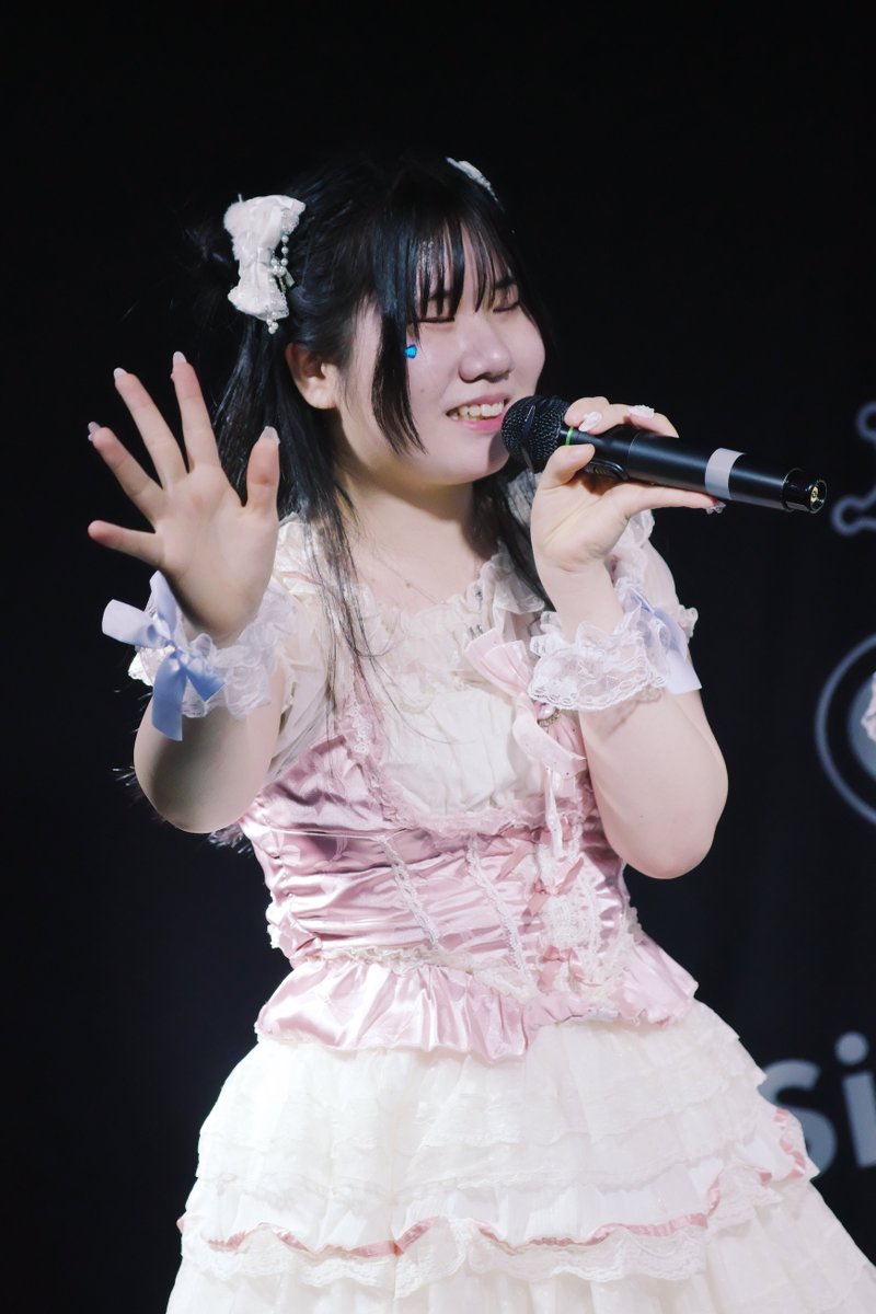 mugennkidou4444's tweet photo. １９日　秋葉原ＳｉｎｆｏｎｉＡ
◇Ｗｈｉｔｅ　Ｌｉｌｌｙ　ｔｅａｍ　
セトリ不明。

#ホワリリ（@whitelilly_um）
#心音（@koto_WhiteLilly） https://t.co/6kZkXQE6G2
