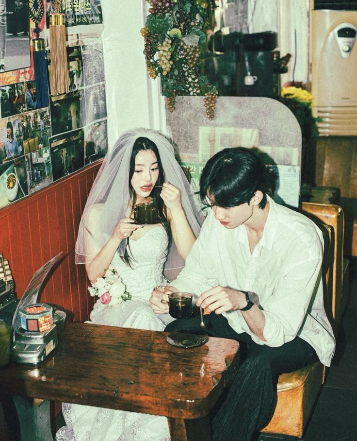 ssomhours's tweet photo. when I get my couple magazine photoshoot of jihyun and jaeyoung where the first collection of photos are soft and romantic and the second half is more intense and passionate to mimic their characters, I will cheer !!! @tvingdotcom 
#NamJihyun #KimJaeyoung 
#MakeMeTingle https://t.co/rJP2VzFkX9