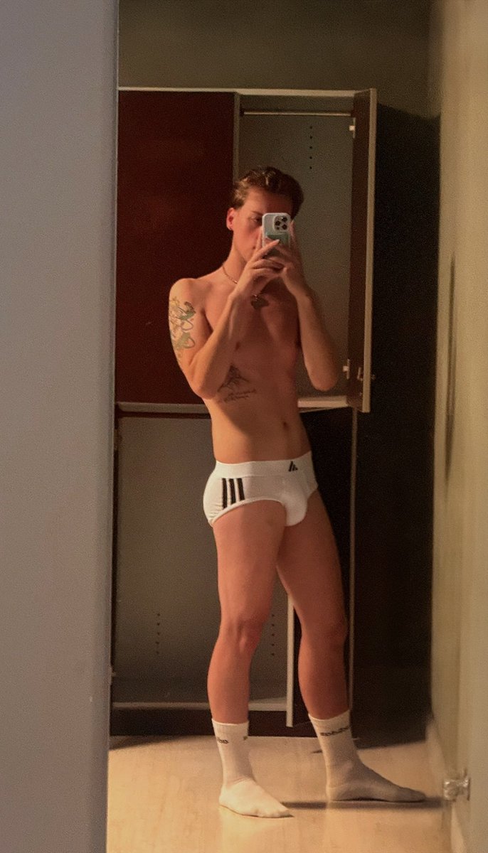 PupTharas's tweet photo. Pup workout 🐶💦

#twinkgay #gaytwinks #gayboy #gayitaly #gayteen #gay #onlyfans #onlyfansboy #onlyfansgay #ass #twink #bubblebutt #bigass #jockstrap #gayporn #cum #puppy #puppyplay #italianpuppy #socks #paws #horny

@BoysItalian @Man15103 @Itabigcocks @exhibitaly @italianboys_ita
@hoscos_world @hoscos_usa @straighttwinkie @gayporn_videos
@hotgaydudesnaps @HotGuyZone @gaybigdicklover @GayAmateursProd @gaybigcock7 @hotchiliboysz @heterosdotados7 @XvideosGay_18