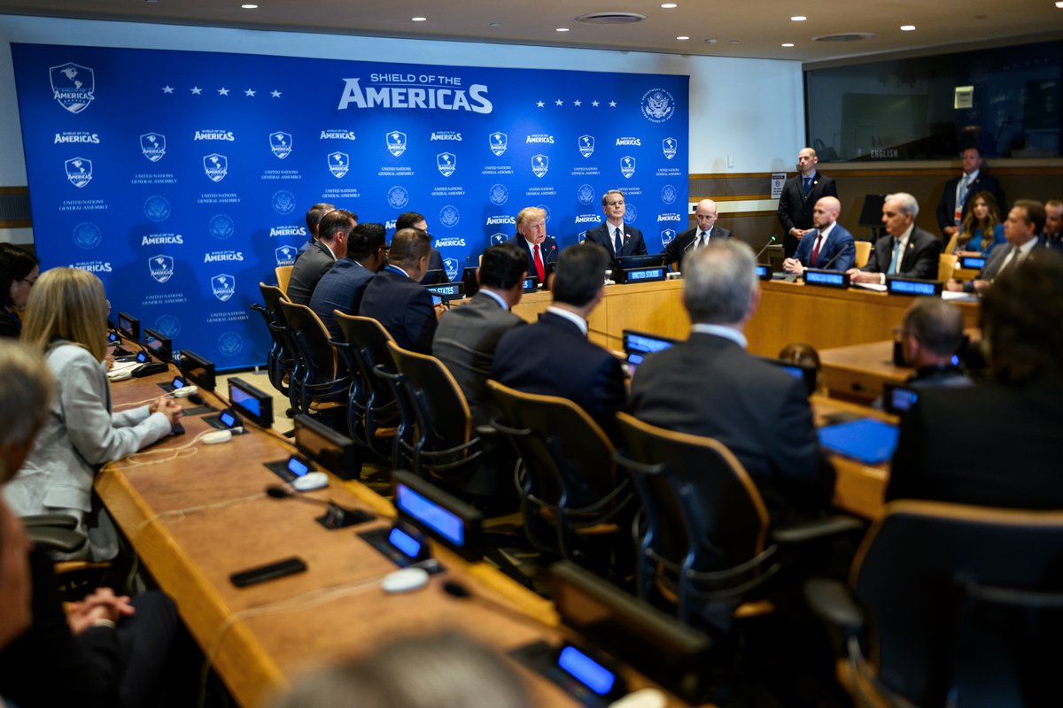 WhiteHouse's tweet photo. FROM NEW YORK: The second meeting of the Shield of the Americas - the largest, most powerful alliance for economic and national security ever to convene in the Western Hemisphere. 🇺🇸 https://t.co/TdapTNCvvL