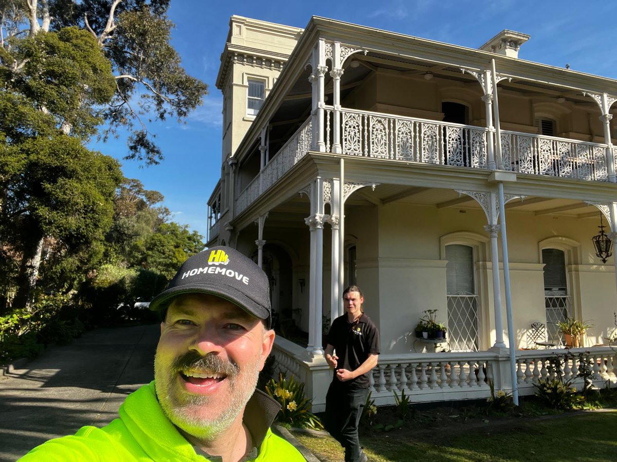 HomeMove tweet picture
