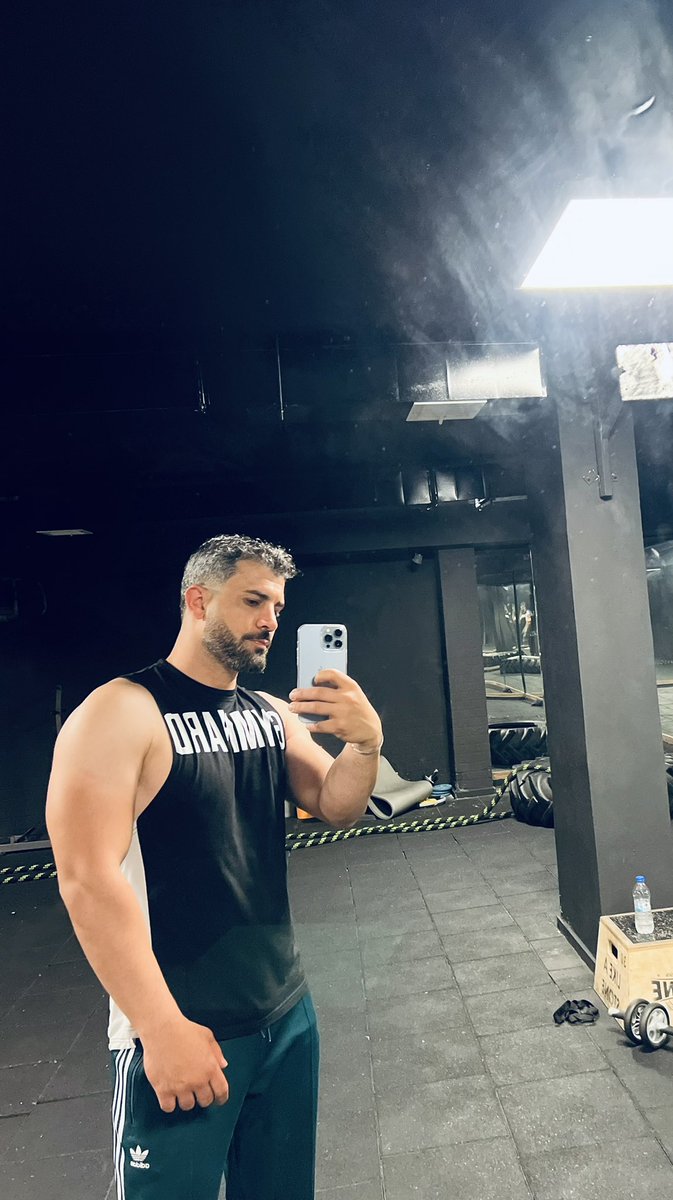 Serhedo12's tweet photo. 💪 https://t.co/KCfaV9nG1J