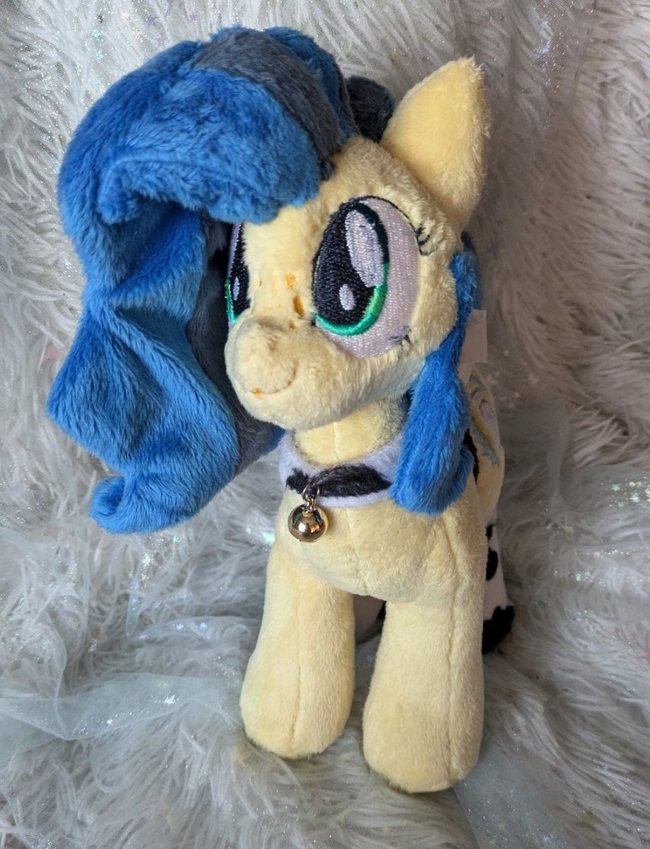 _kezumi_'s tweet photo. Plush Milky Way commission! 27 cm 
#mlp #milkyway https://t.co/6fkVsQmLnX