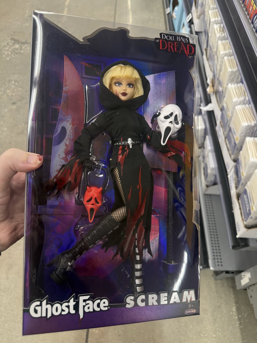 SeeingMount's tweet photo. First look at the Jakks Pacific Collector Haus of Dread Doll line via @OctobersLights

These are the dolls for Ghostface from Scream and Billy the Puppet from Saw https://t.co/Sin4ZvOHHR