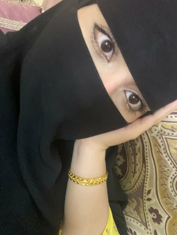 tgvt1u's tweet photo. ما هي العبارة

التي تواسيك عندما تضيق بك الحياة ؟ https://t.co/qh3OFYvD49