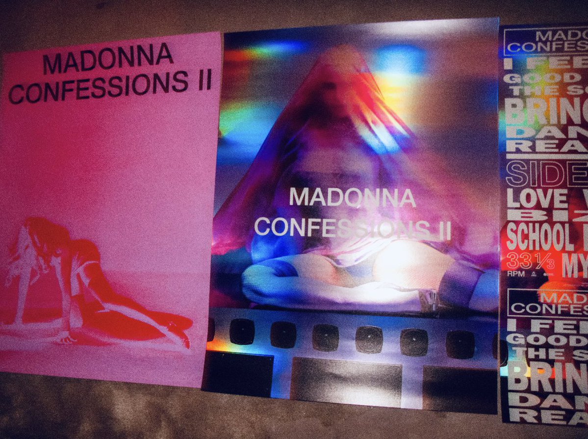 madonnaphbb's tweet photo. SHOP THE NEW MERCH 💜 
https://t.co/z3wQS0MrMz https://t.co/14GLqoGqzP