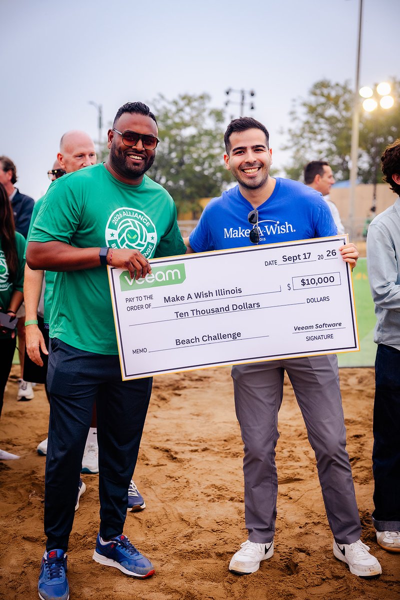 Veeam's tweet photo. The 9th annual Veeam Alliance Beach Challenge hit North Ave Beach in Chicago last week! 🏖️ 

Volleyball, dodgeball, tug-of-war, and one trophy up for grabs �� Congratulations to our winner, Team @InsightEnt! 🏆 https://t.co/sYR97KRrCc