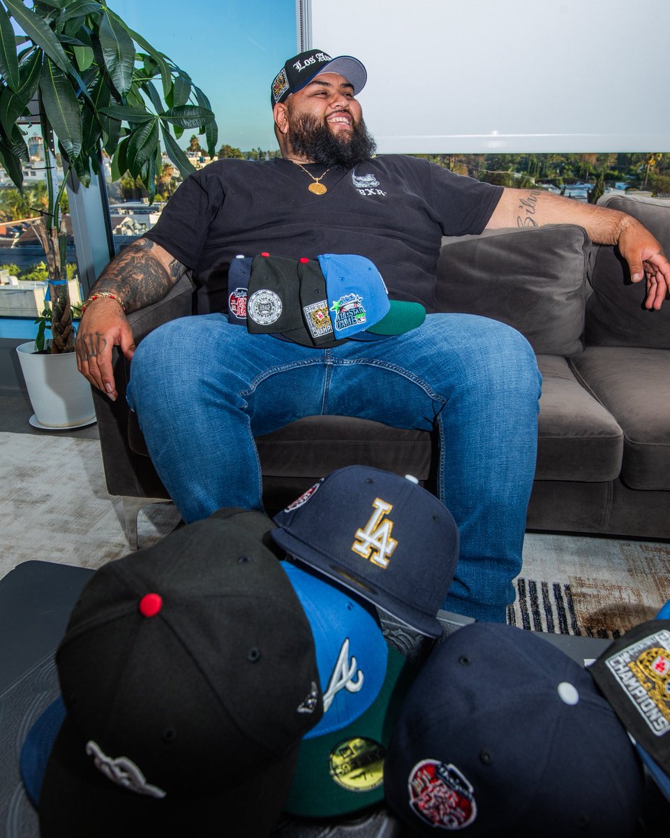 HatClub's tweet photo. The dynamic duo is back! 🧢🧢

This time, @djskee and Monsterbrimss tapped into some of Skee’s most pivotal albums and memorabilia for the inspo on their next run. 📀

Skee x Monster Part 4 lands on the website &amp; app at 9AM PST/12PM EST! ⏰ 

Also dropping at HCLA at 11AM PST 🌆 https://t.co/VSZSIKfHyW