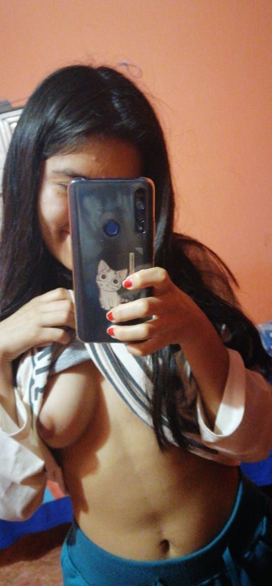 Spicymormon36's tweet photo. Exposing this sexy Latina slut for her cuck👿 Smash or pass?

Dm to expose your sluts https://t.co/s8ViEspYpT