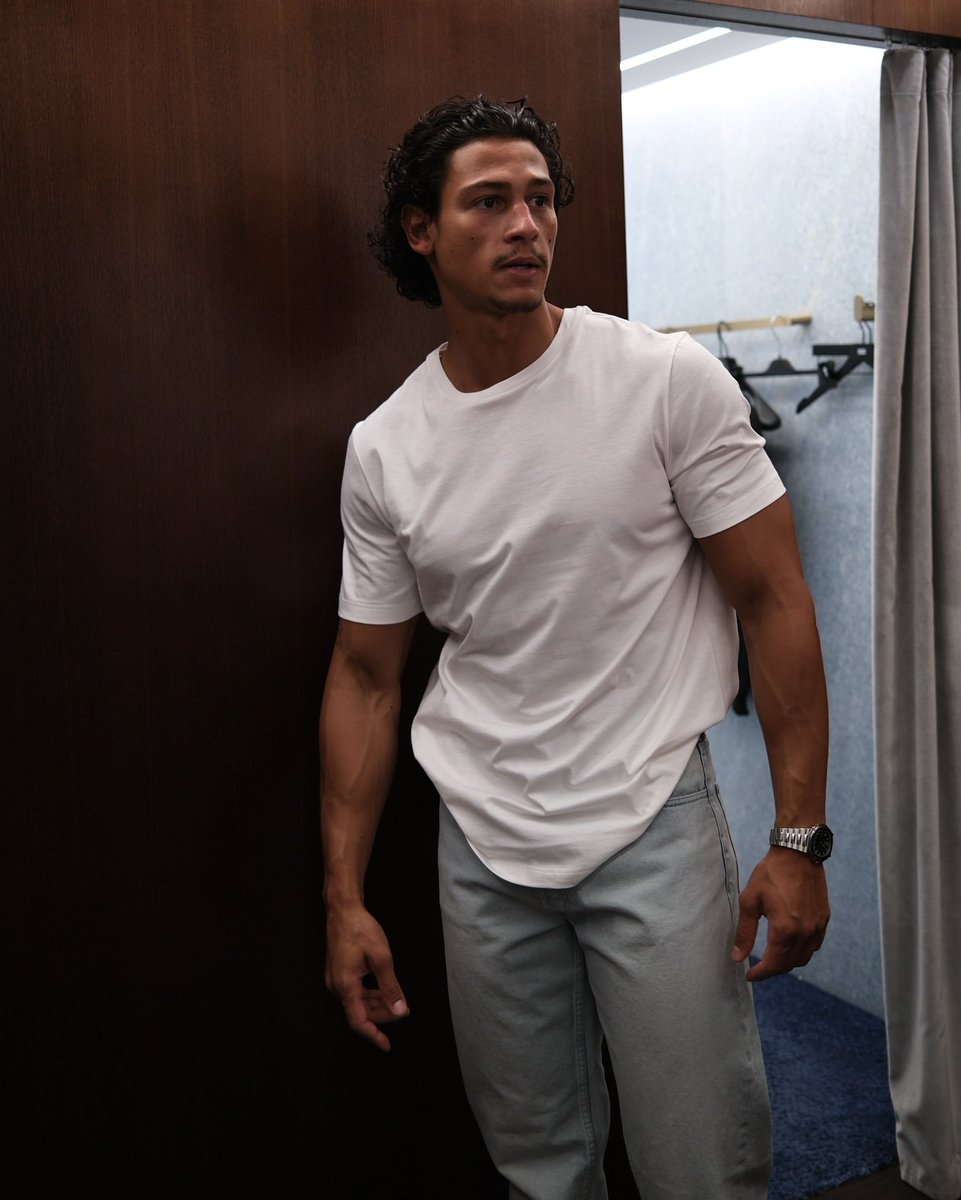osamukala's tweet photo. ᵘᵖᵈᵃᵗᵉ ⁿᵒʷ

                 🥊🔋📵 https://t.co/LeOzVBDt0m