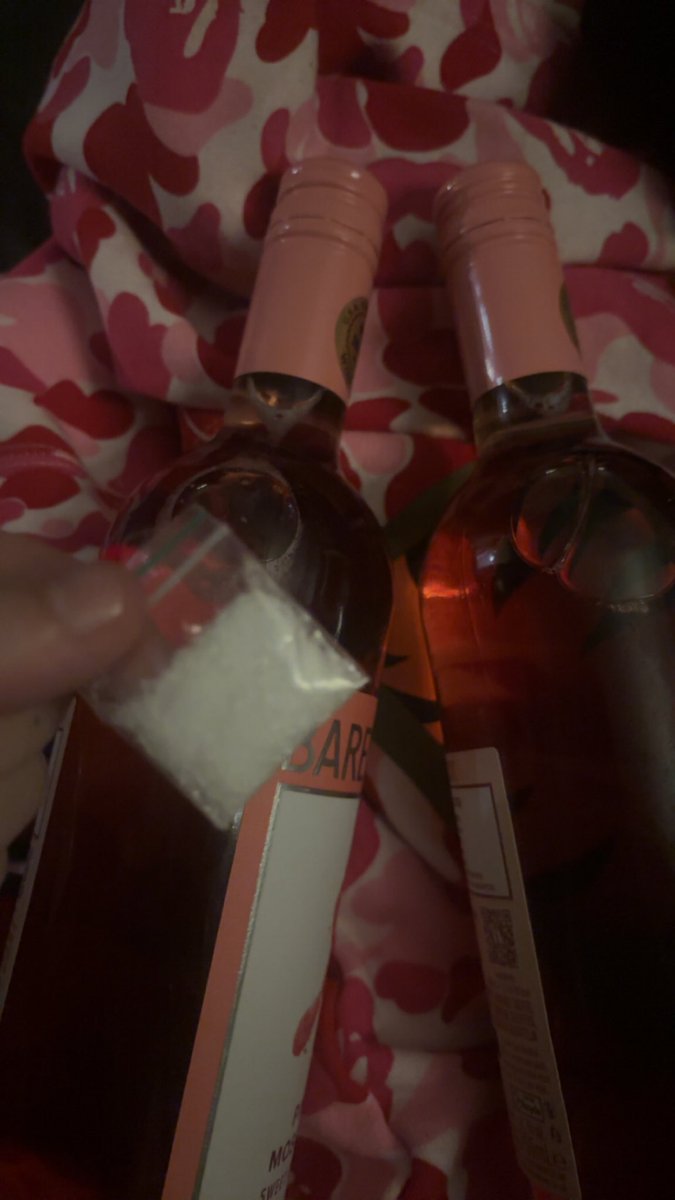 dreamdoll420's tweet photo. my dream night in 😽😽😽#drugtwt #findom https://t.co/SsoeBkIHV0