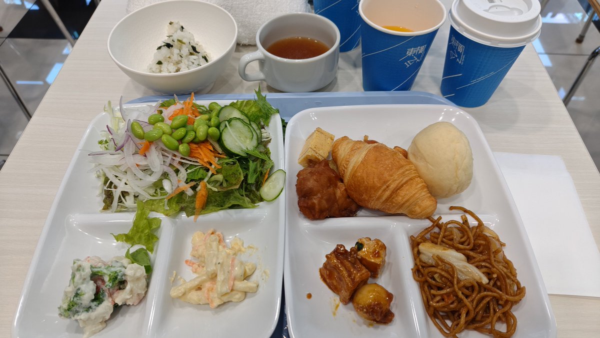 sasuke50721's tweet photo. 今日の朝ごはん
昨日から食べ過ぎ、飲み過ぎ https://t.co/oj9VlssnOm