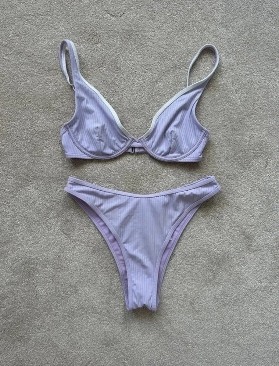 VINTED_BOPS's tweet photo. Vinted
Hollister Gilly Hicks lilac bikini set
fghazani

https://t.co/On0Ylx2sSx https://t.co/WU3xE2I6k1