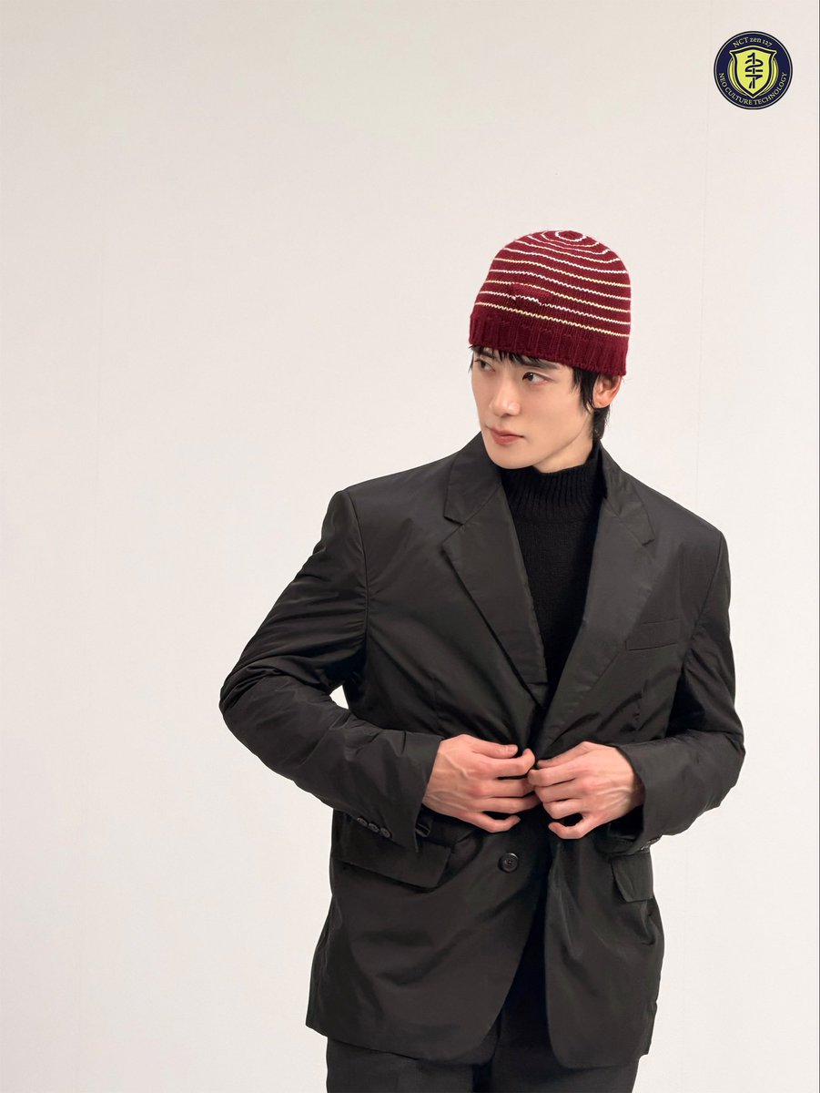 hourlyjaeh's tweet photo. nct 127 weverse update

JAEHYUN DEFINES PRADA
#PradaSS27 #PradaSS27xJaehyun @Prada https://t.co/qiTx1G6dbO