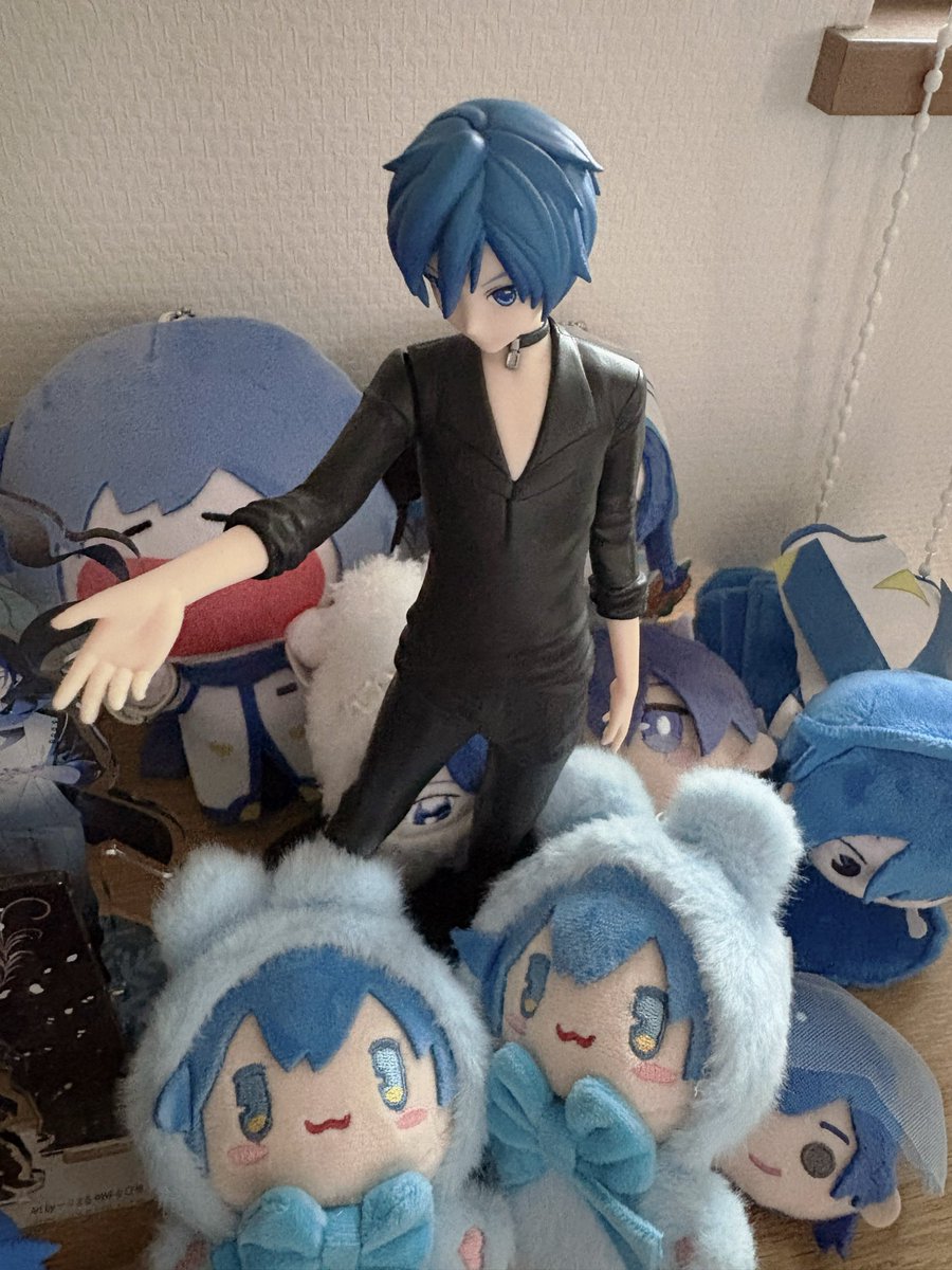 Aostare23's tweet photo. ぬ「ワラ…ワラ…キャッキャ…」

ギ「そこの君、手を貸してくれないか？」 https://t.co/dXqdK41hXl
