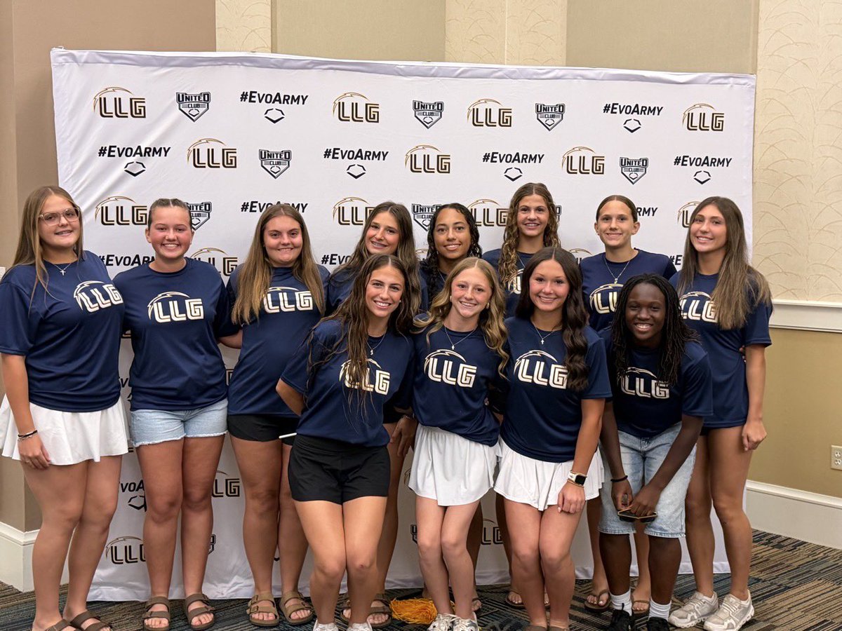 ChloeHMoore37's tweet photo. I had an incredible time at the LLG Summit 2026 with my team! I got in plenty of reps, made new friends, and created unforgettable memories. I’m so grateful to be a part of an organization that not only invests in the girls but also in the community as a whole. @Org_LLG @SmithLLG https://t.co/EHvGOcIzJi