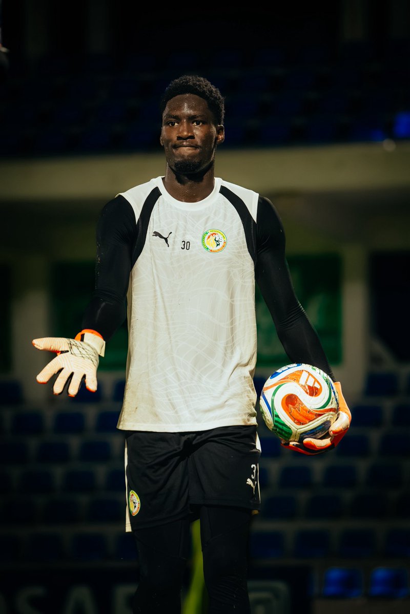 GaindeYi's tweet photo. 📸 Les Lions ont effectué leur première séance d’entraînement à Maputo, en préparation de leur entrée en lice dans les qualifications de la CAN 2027, prévue ce vendredi face au Mozambique. https://t.co/mmkjeuSRTd