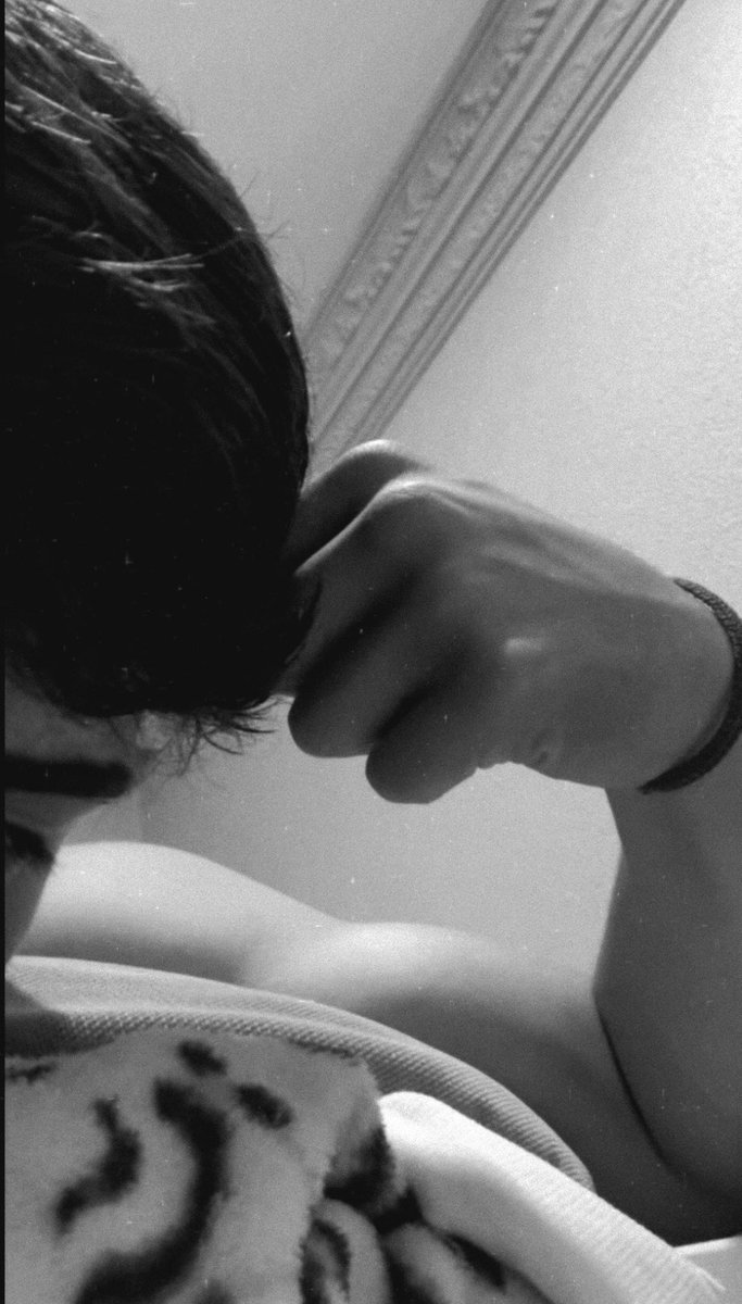 yisusalbert99's tweet photo. Quien me patrocina el gym