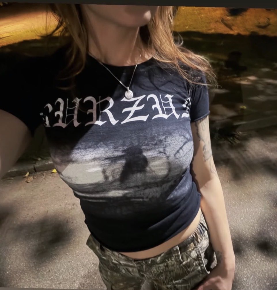 Deadwinterbook's tweet photo. 666 🎸😈 
#Kvlt #Metalhead #Varg #burzum https://t.co/F9V9mHtNAw