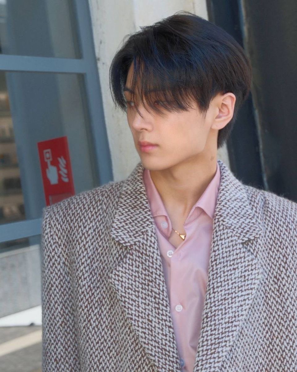 Sunnyjay03's tweet photo. #Jayhoon au | Models on Top 📸

Sh y Jy han trabajado años juntos como dúo de modelaje, apesar de que últimamente cada quien tiene sus propios trabajos la gente los sigue emparejando, lo que no saben es que realmente no se llevan tan bien como lo hacen ver https://t.co/Ql8xENzCQU