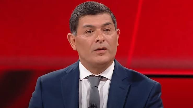 reloaled's tweet photo. Parisi y toda la manga del PDG son la misma mierda que los zurdos
Se acuerdan cuando los wns chantas decían q iban a subir a los inmigrantes ilegales en un barco
Bueno, hoy en una votación q permitía retenerlo por 60 días a los delincuentes, votaron en contra.

Ossandon
Bachelet https://t.co/Qm1O3FsVb4