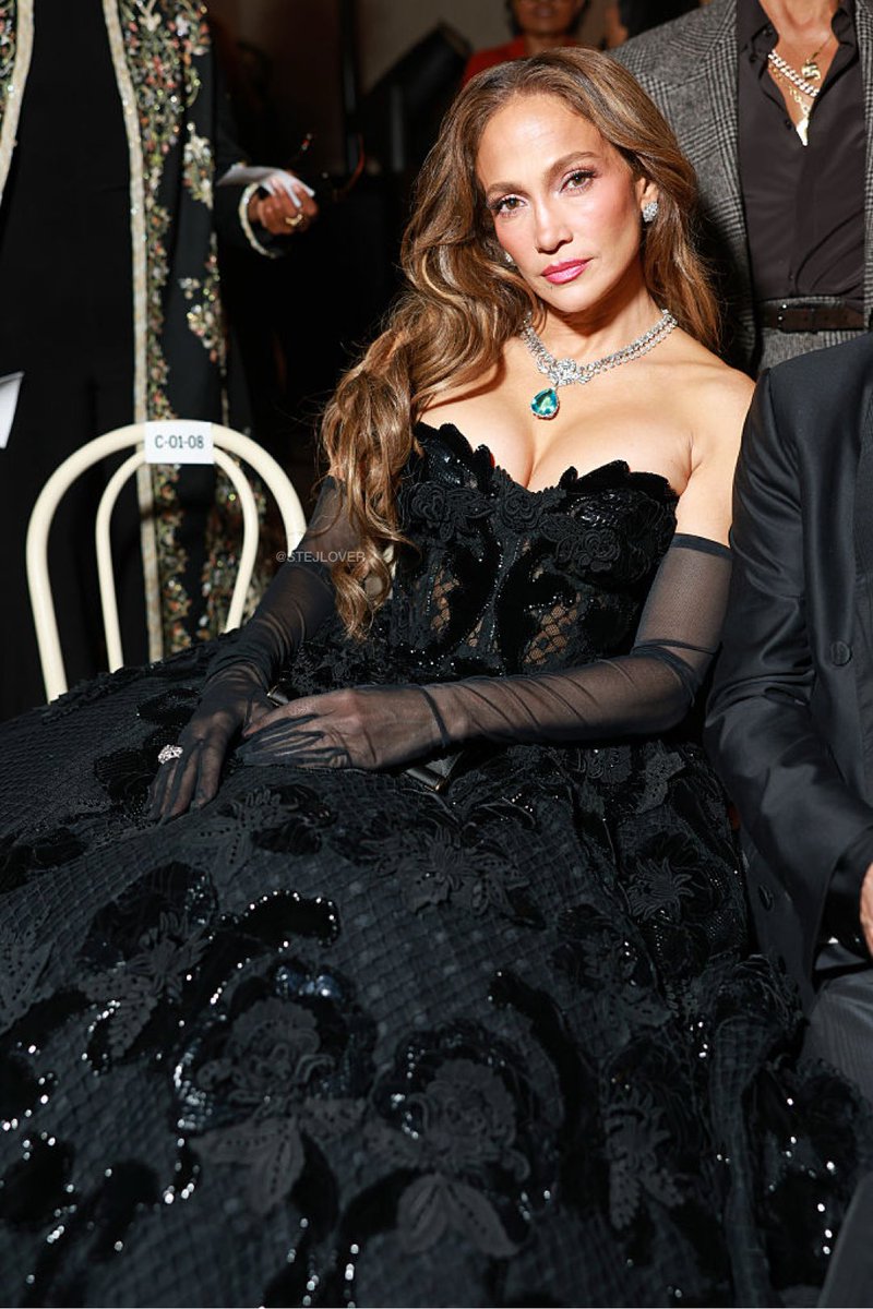 stejlover's tweet photo. eu fico sempre gag com a beleza da Jennifer Lopez, mds https://t.co/wtvBTNWVsP