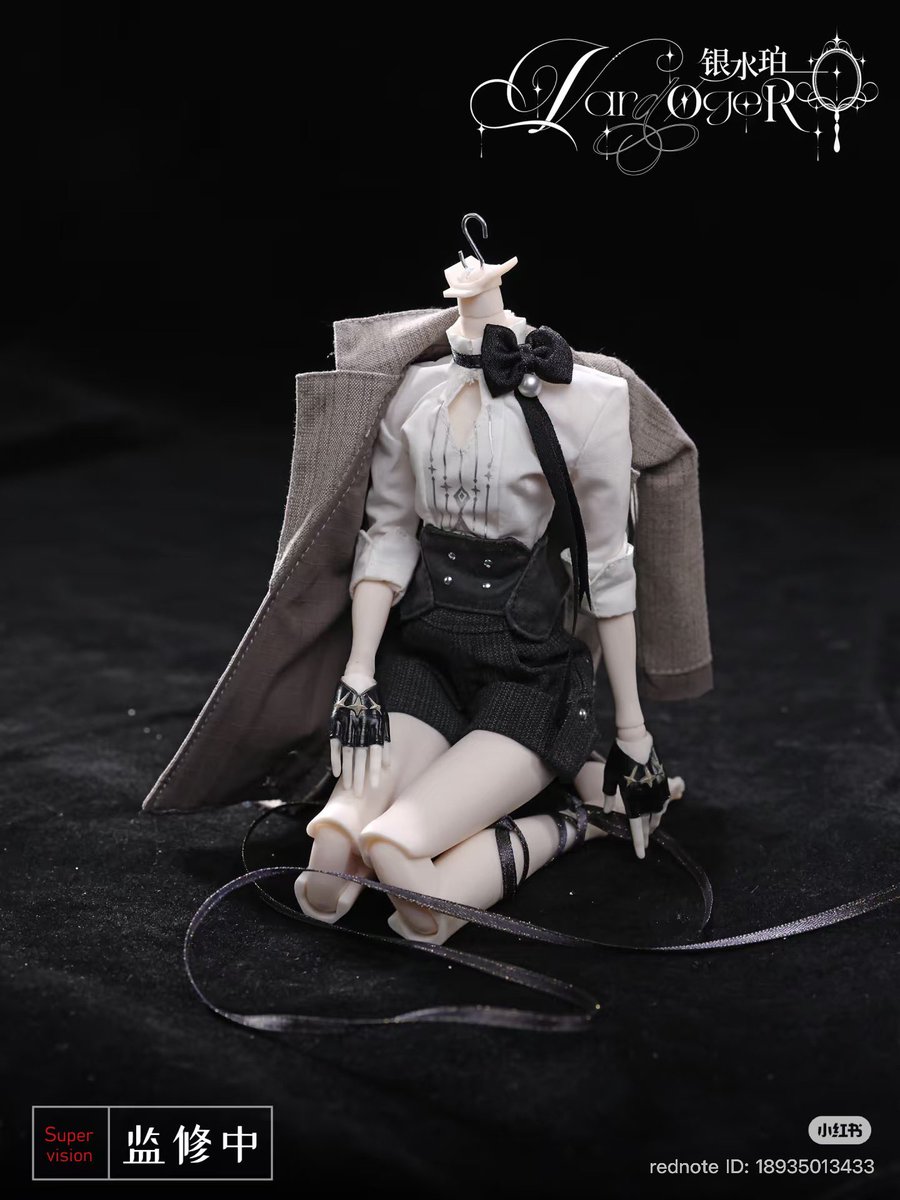 kanoko_dolls's tweet photo. 「银水珀 Vardøger」
限定衣装< 悠久辉光 >サンプル公開✨

『晦暗な過去は砂に眠り、
　悠久の輝きの余温は今も漂う』

クラファン期間中に���入できる衣装です
端盒の場合は無償特典として付属予定

https://t.co/HvwMUPvZD6

#kanoko_info https://t.co/sJ4B3dyMaK