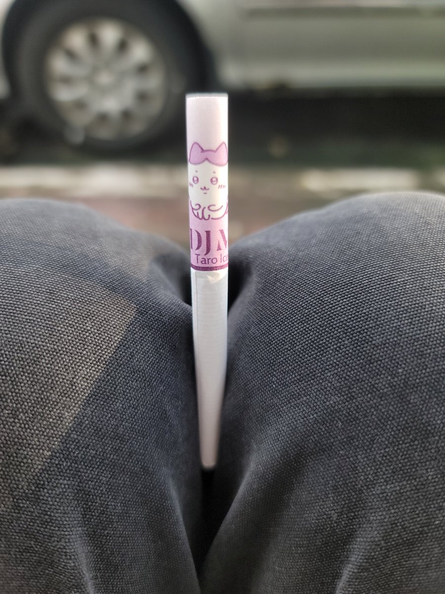 marshp1t's tweet photo. for my birthday im finally smoking him https://t.co/EZUP1BTakF