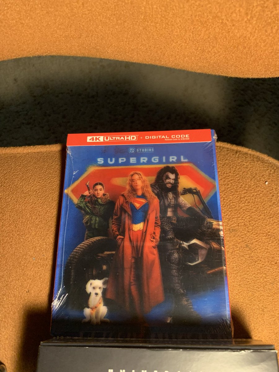 GundamStarForce's tweet photo. Movies I picked up today ! 👀👀👀👀 @Soundout12 @DCOfficial @UniversalPics https://t.co/qmiGHotJo4