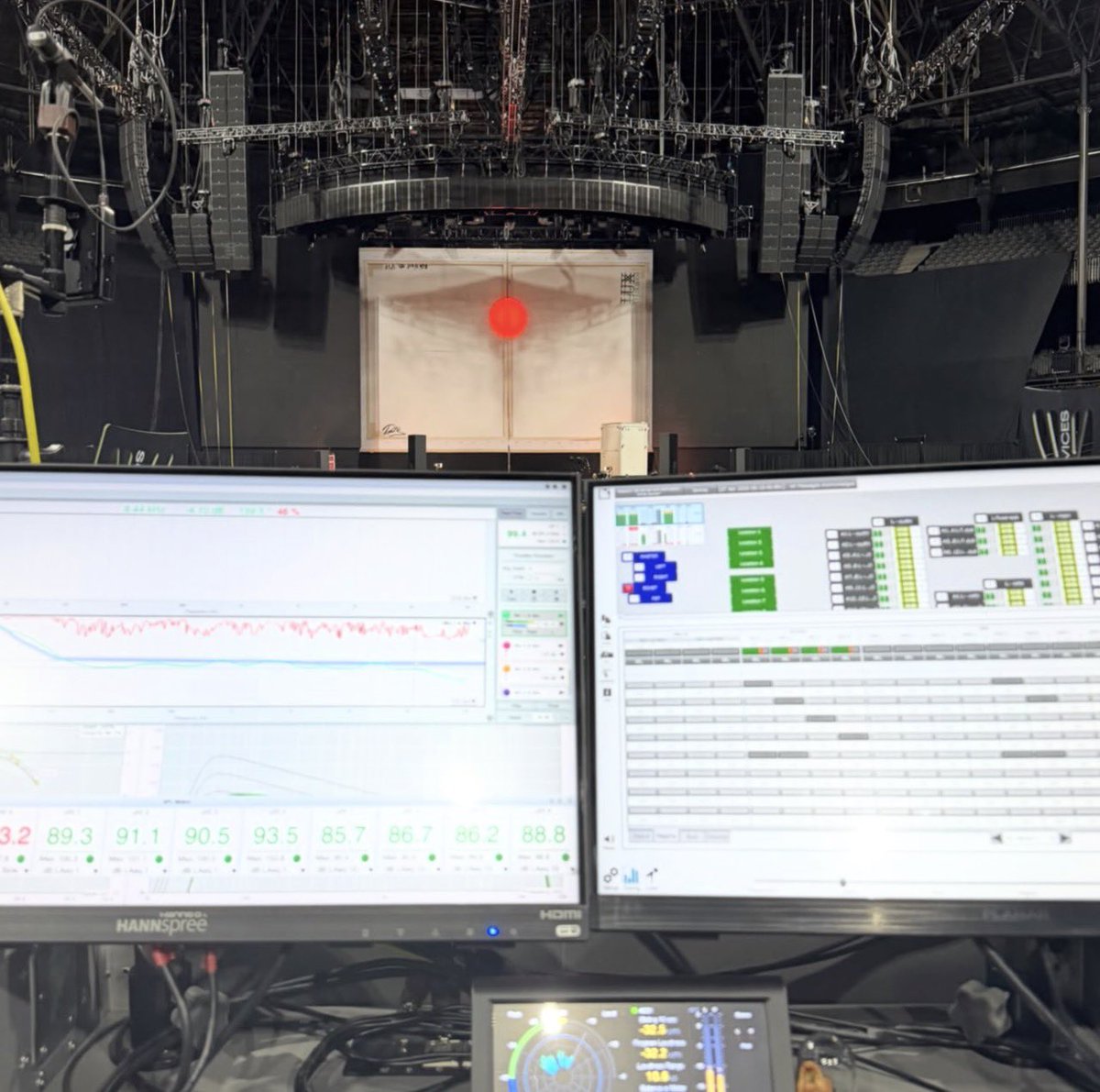 reinaisgone's tweet photo. 🎥🎬🍿🔜 https://t.co/ASAdGDSeJP