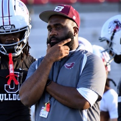 CoachTraCarson's tweet photo. #NewProfilePic https://t.co/A9S61ox3Yd